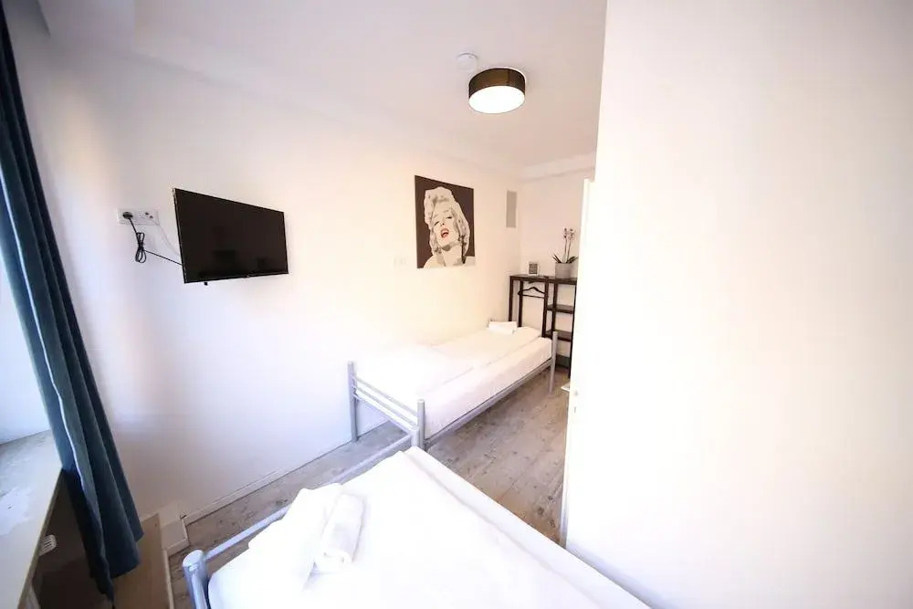 LUXOMES - Aparthotel Zentrum
