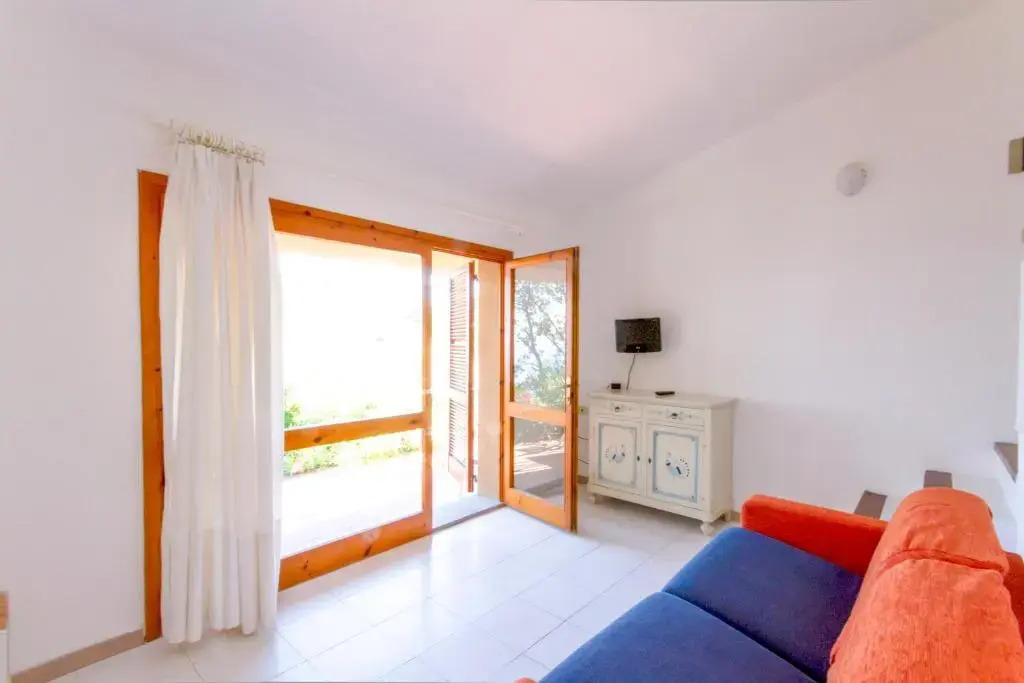 Terraced house in Costa Paradiso with terrace