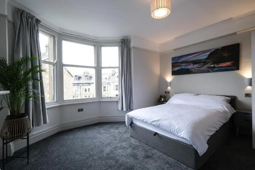 Period Retreat for 6, explore the Lake District