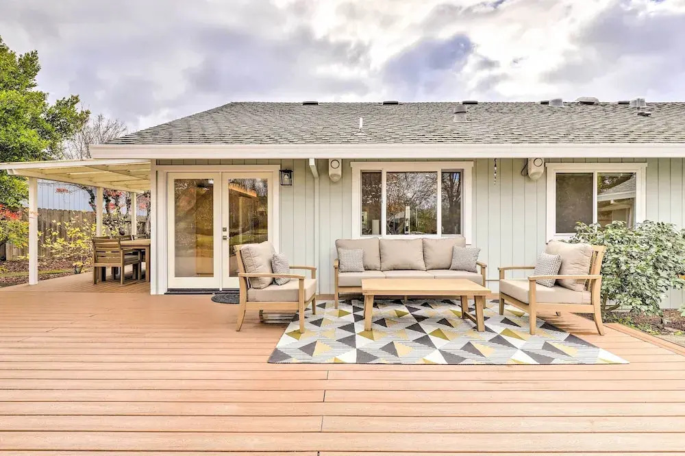 Peaceful Windsor Retreat w/ Private Hot Tub