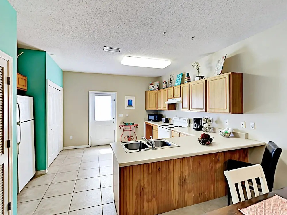 Simply Paradise - 2 Br Condo