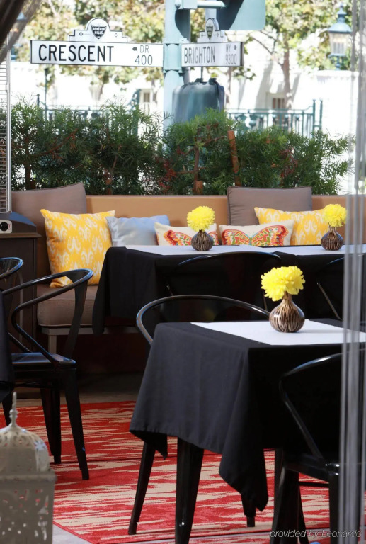 The Crescent Hotel Beverly Hills