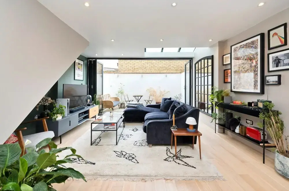 Contemporary Flat With Private Patio in Primrose Hill by UnderTheDoormat