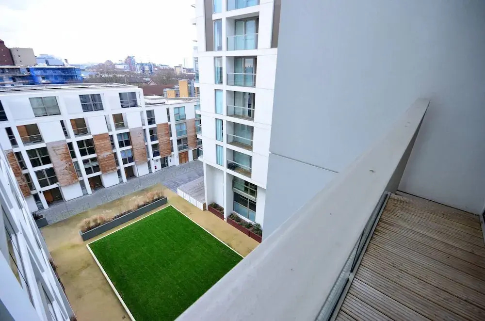Berkeley Luxury Serviced Apartments - Canary Wharf