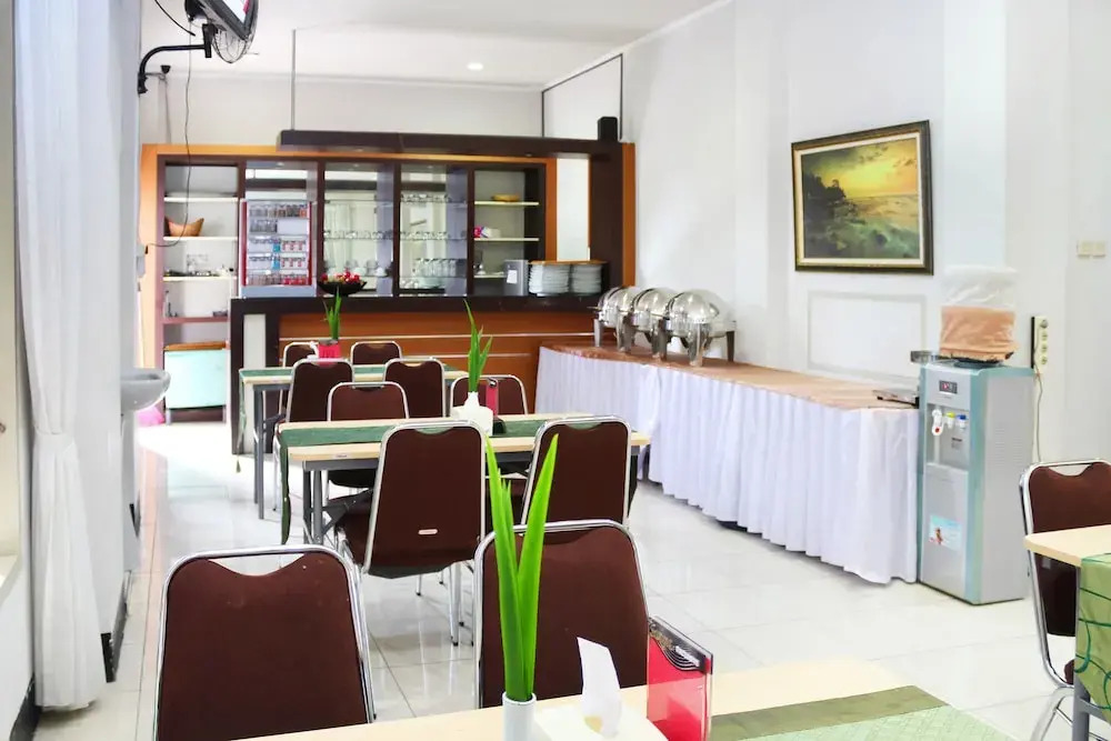 Airy Mataram Cakranegara Maktal 3 Lombok