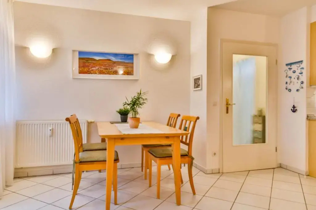 Apartment Ostseerose ein Strandkorb ist im Sommer inclusive