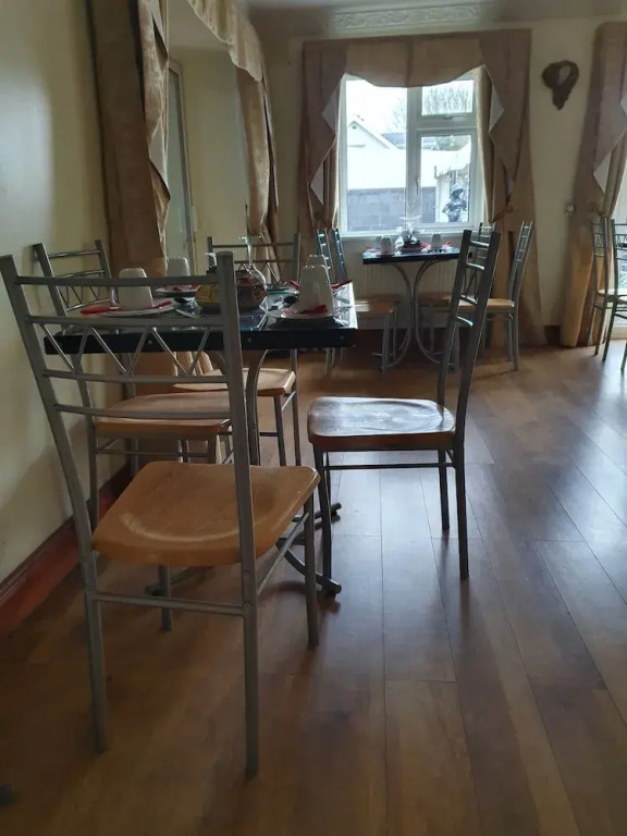 GoldenDawn Guest House