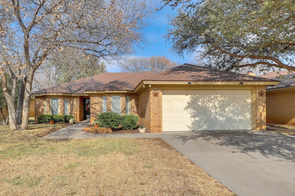 Near Attractions: Family-friendly Lubbock Home!