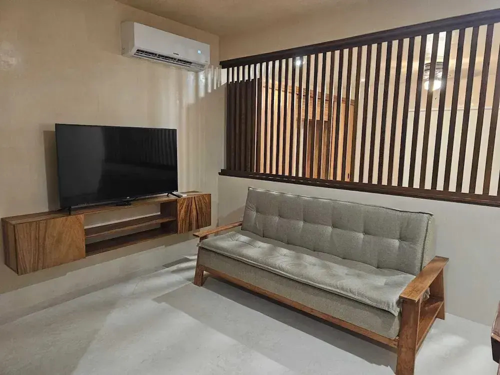Elegant 1 Bedroom - 1 bathroom Apartment
