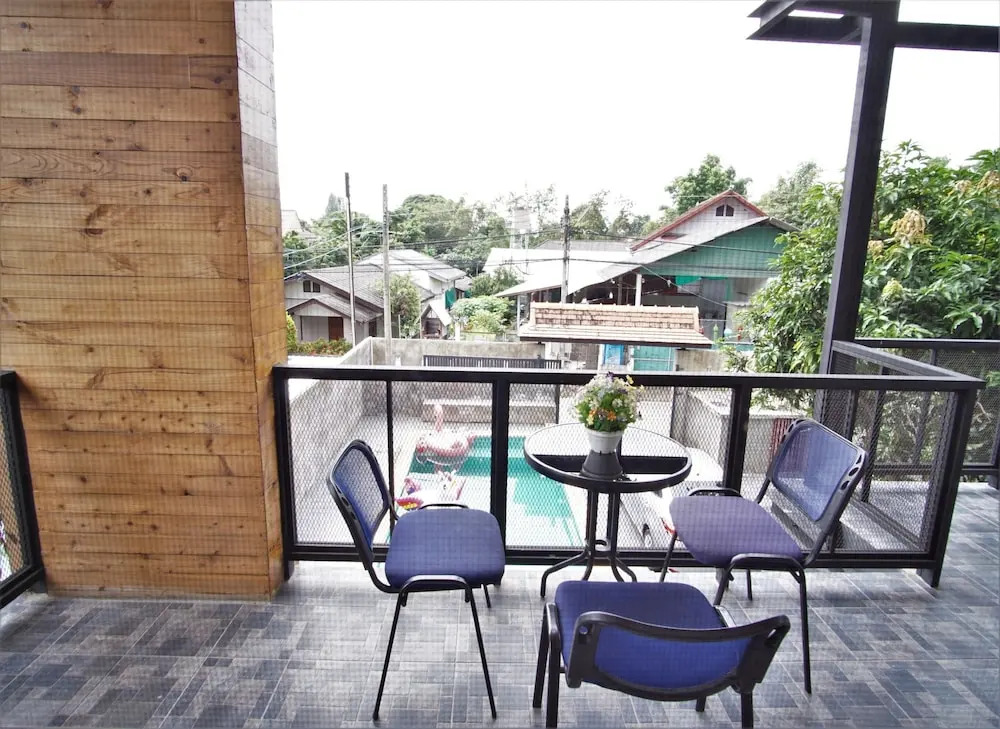 Lan House Pool Villa