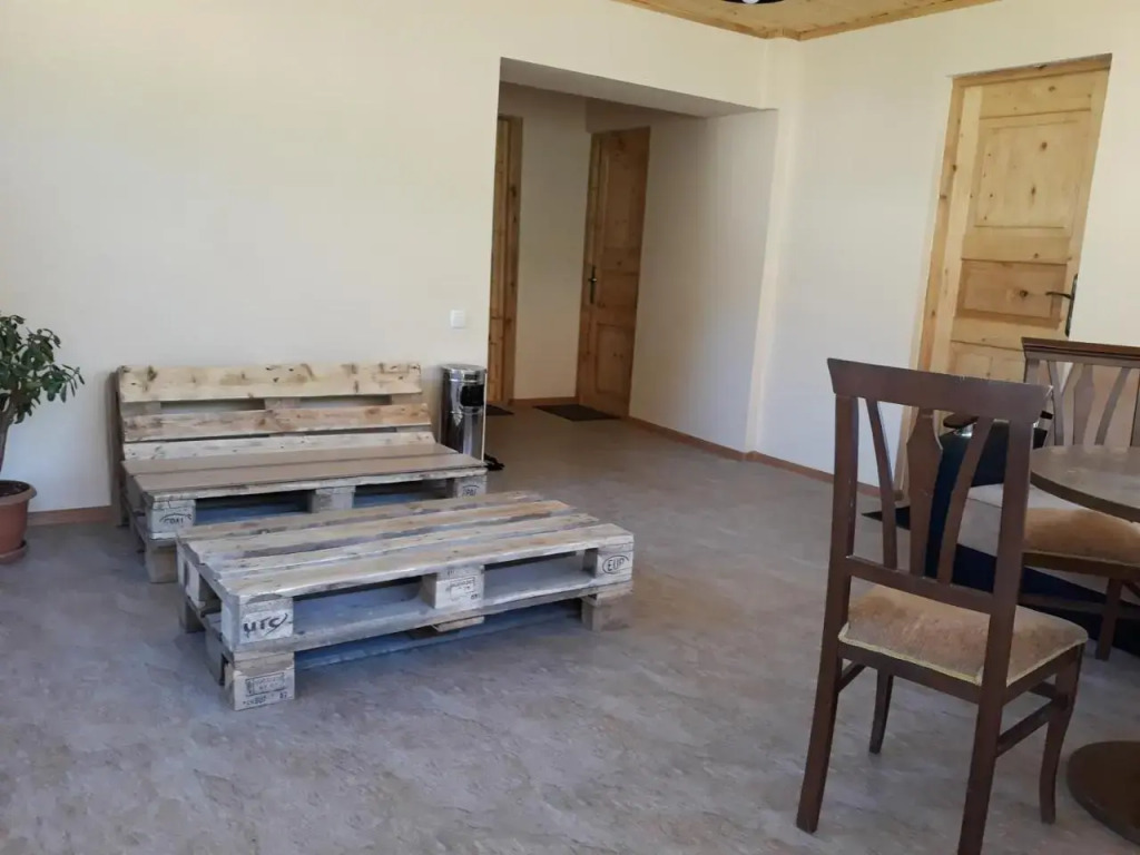 Irinas Guesthouse