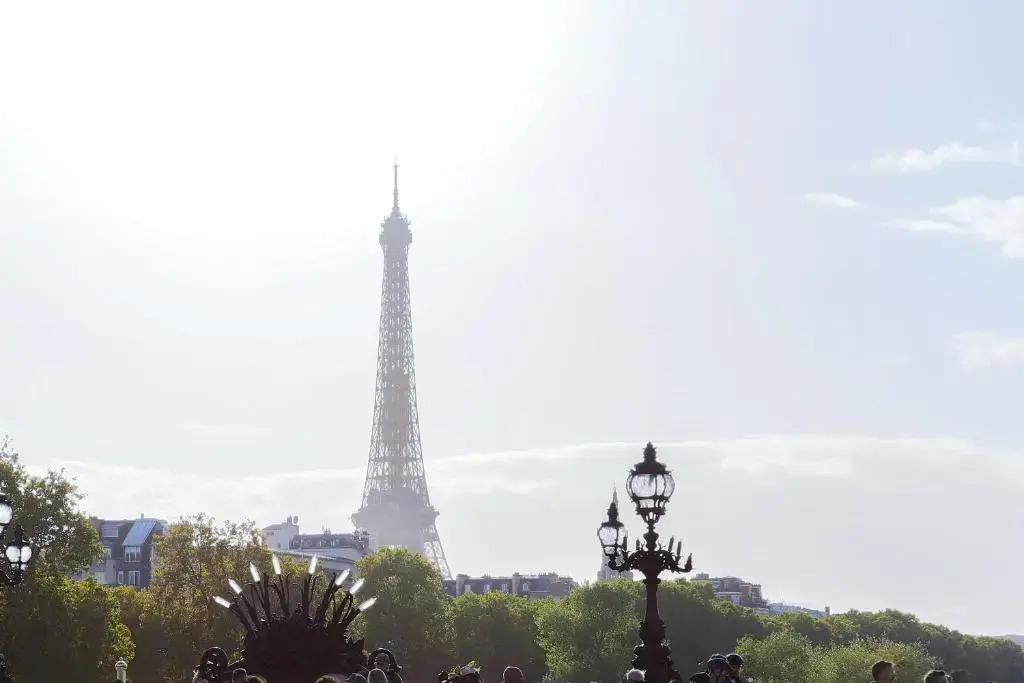 Eiffel Tower Royal Apartment