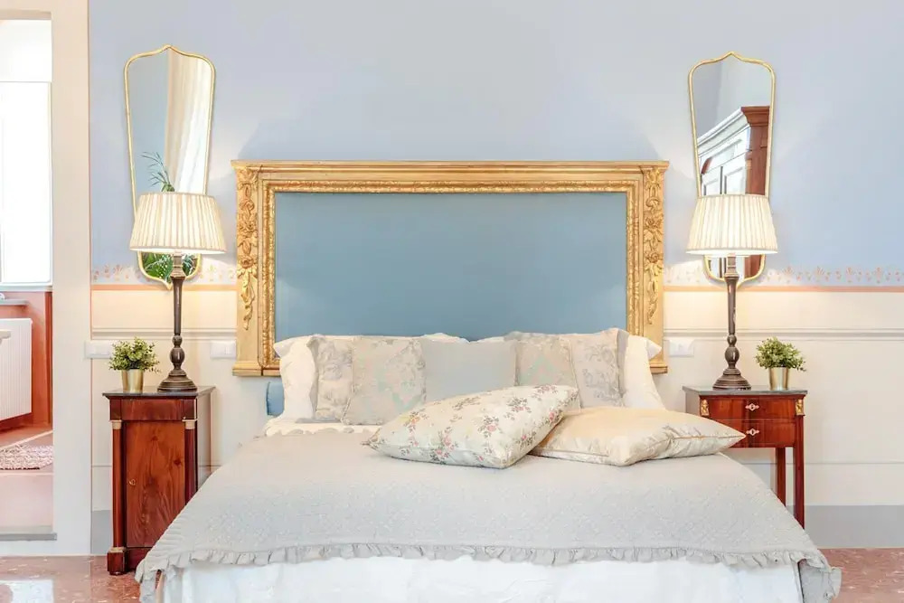 Villa Hugo in Lucca With 5 Bedrooms and 6 Bathrooms
