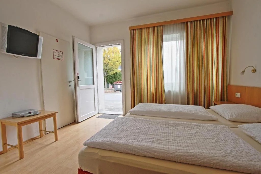 Pension Elisabeth - Rooms & Apartments