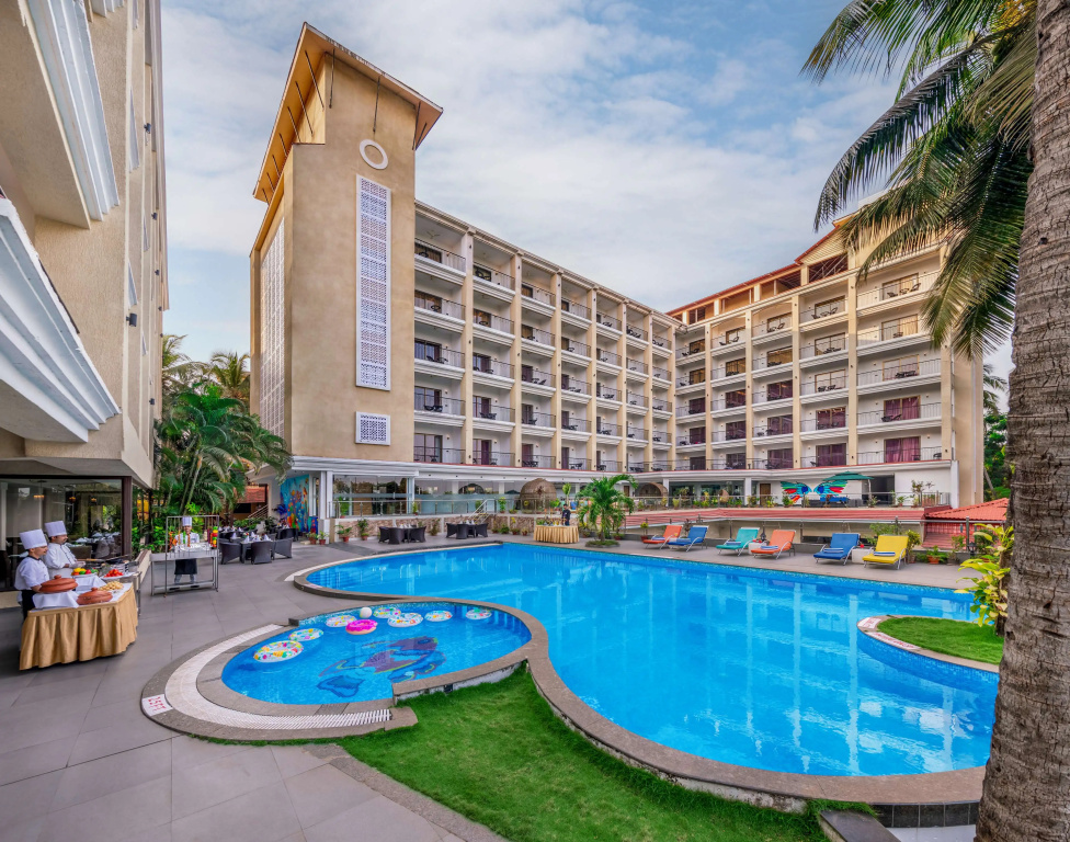Golden Tulip Candolim, Goa