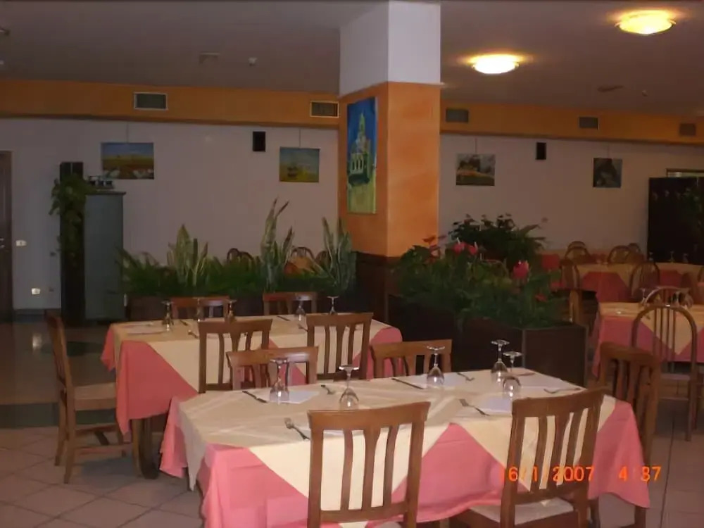 Hotel Roma