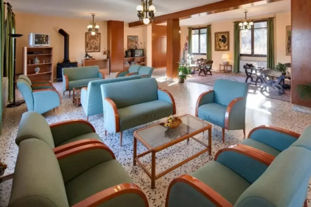 Hotel Mora