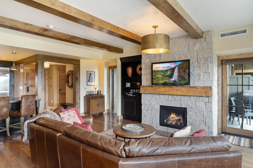 Edgemont 2605 - Luxury Ski-in Ski-out Condo