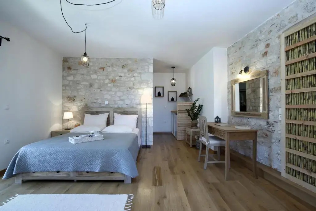 Casa Ovata