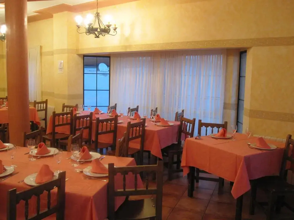 Hostal Restaurante Santa Cruz