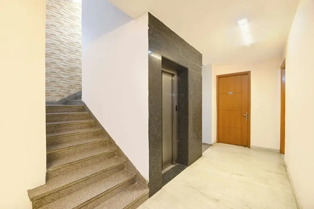 FabHotel Vagmi- 900m from Sikanderpur Metro Station Gurgaon
