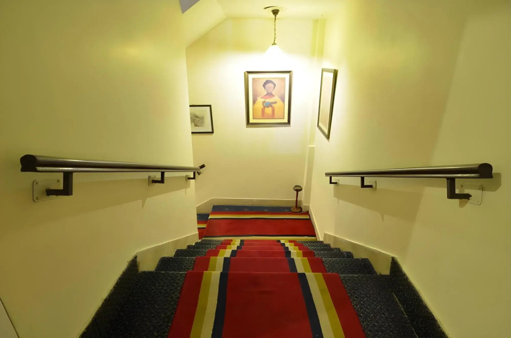 Pak Continental Hotel