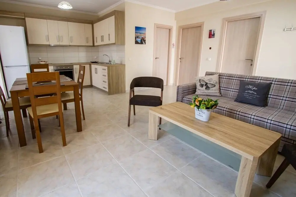 Nijay Apartments No 2 First Floor Front Quiet Location