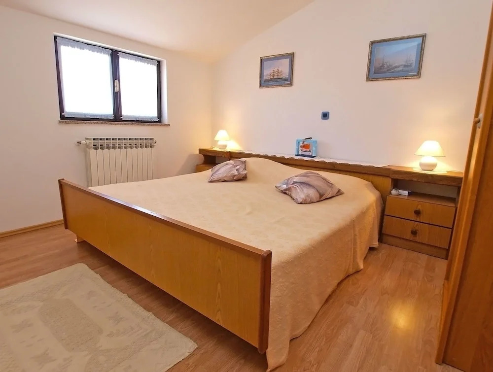 Apartment 1334