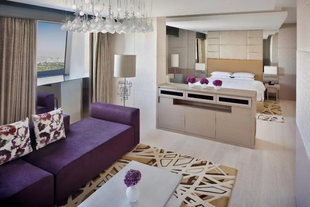 Hyatt Regency Creek Heights Residences