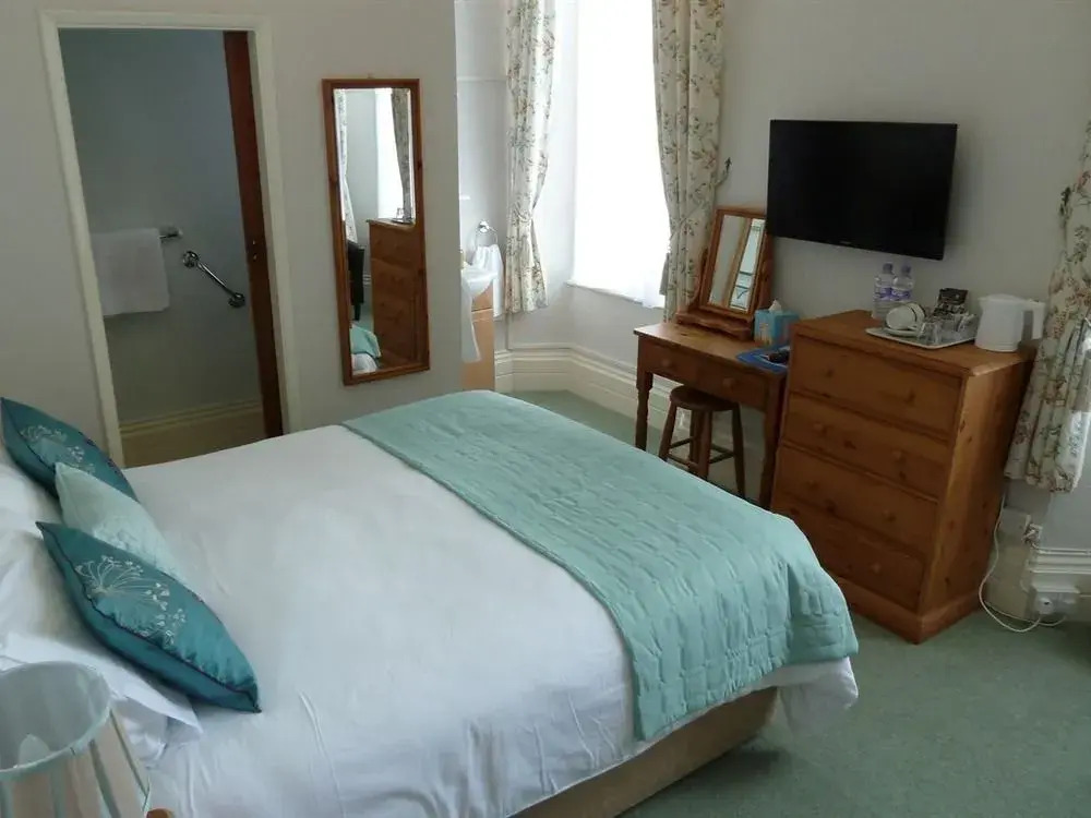 Cloudlands - Guest house
