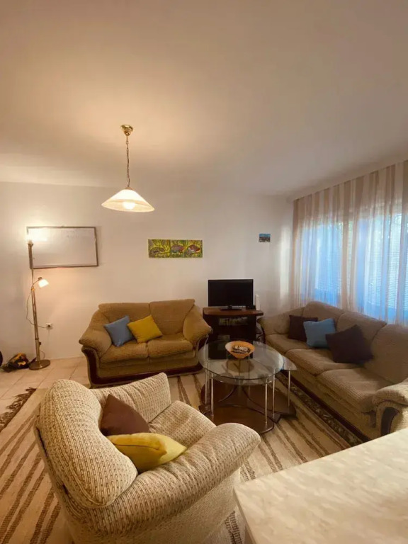 Den Hostel