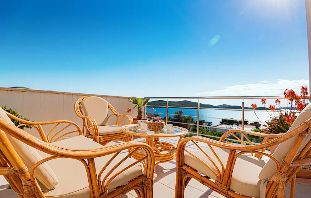 Beach Front Home In Zaboric