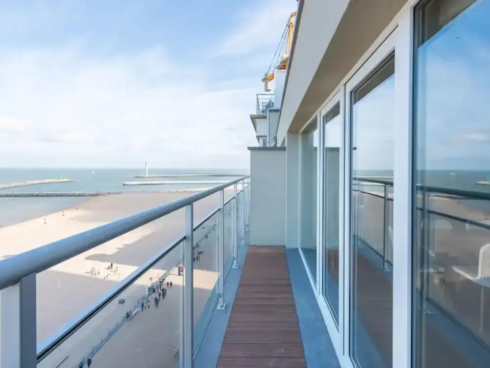 Tasteful Apartment Near the Beach