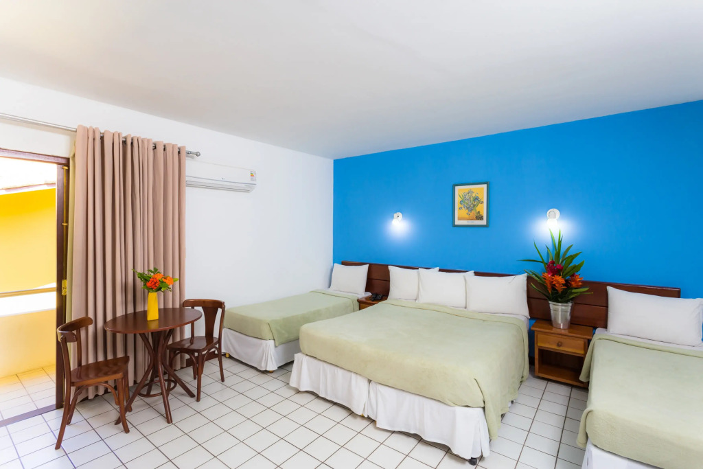 Sunshine Praia Hotel