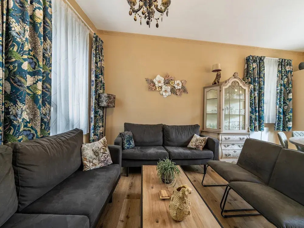 Marl Home With Spa, Sauna in the City Center