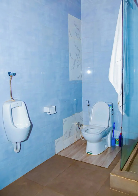 Netluna Villa Hotel & Tours