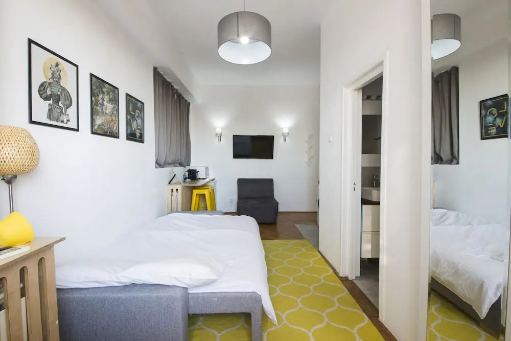 New Unirii Center Apartments by Olala Homes