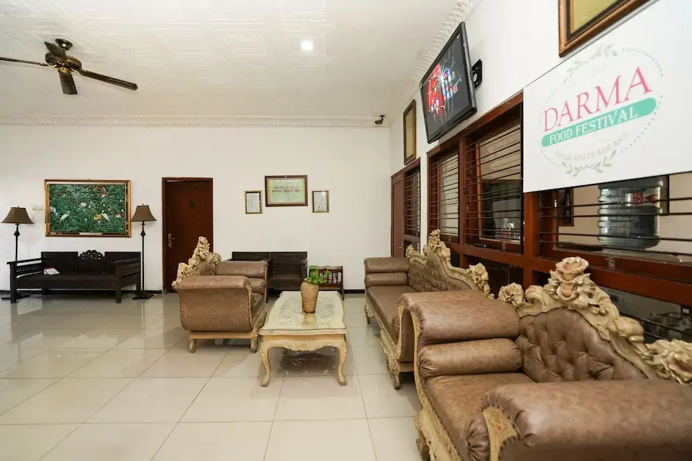 Penginapan Darma II by Oyo Rooms