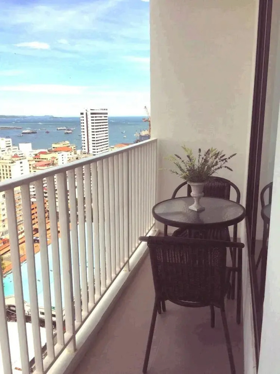 The Base Horizon Central Pattaya
