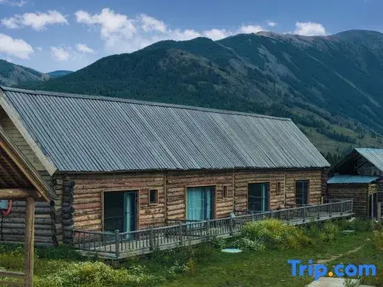 Kanas Anyu Hidden World Homestay