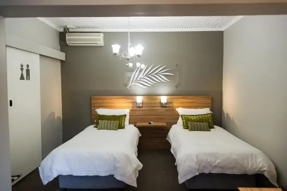 Palm Lodge Guest House