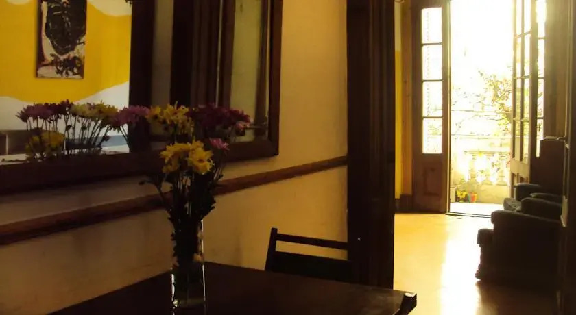 Boedo Vive Bed and Breakfast