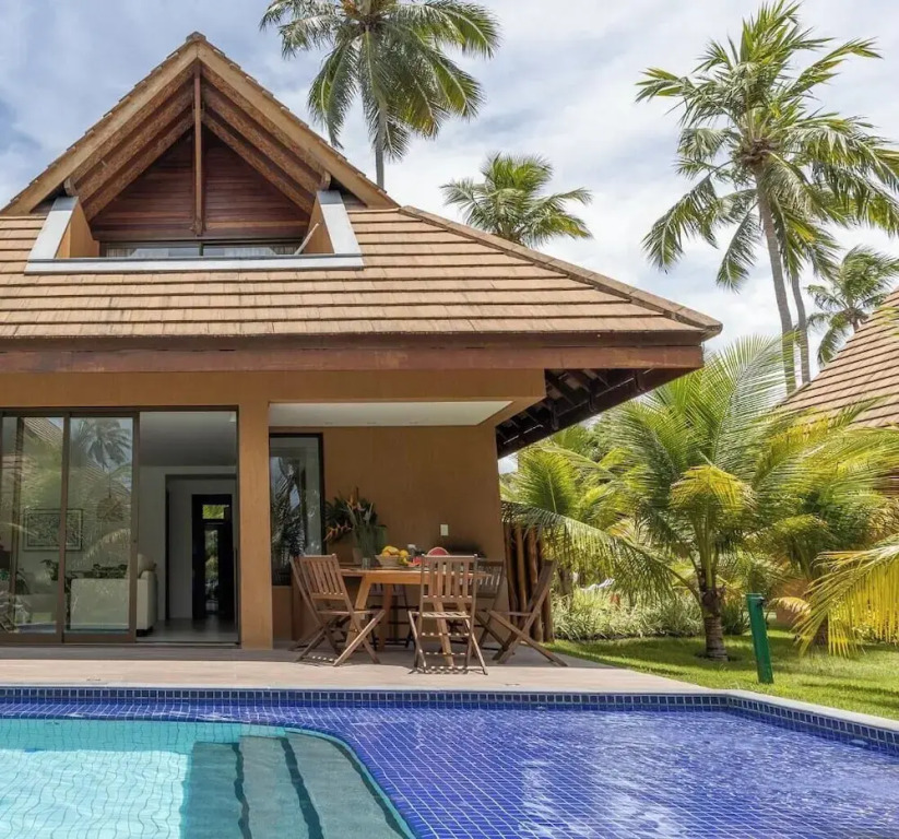 Bangalo Cond Beira Mar c Piscina SH017