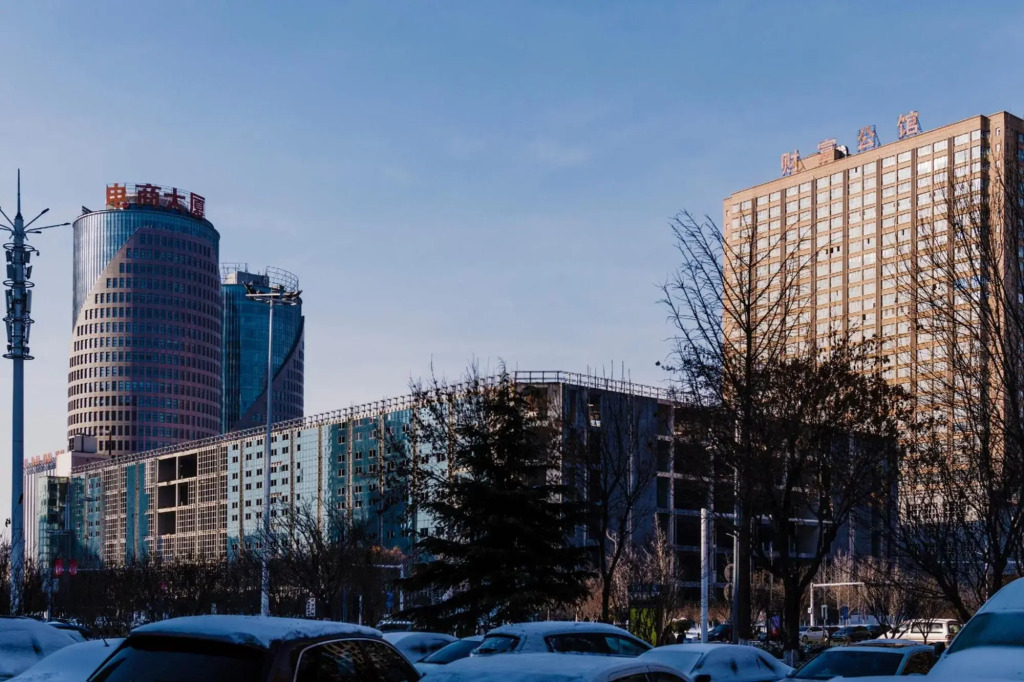 Super 8 Hotel Premier (Anyang High-speed Railway Yingbin Park)