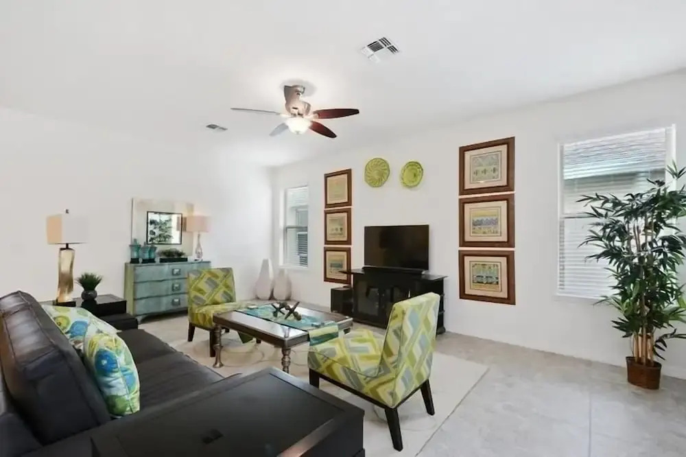 5 Bed Private Pool Home 10 Min From Disney 5 Bedroom Condo by RedAwning