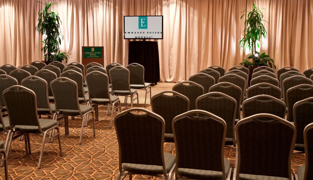 Embassy Suites by Hilton Chicago Schaumburg Woodfield