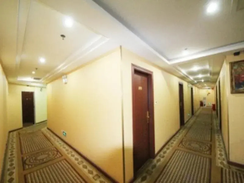 Jilv Hotel (Huashi)
