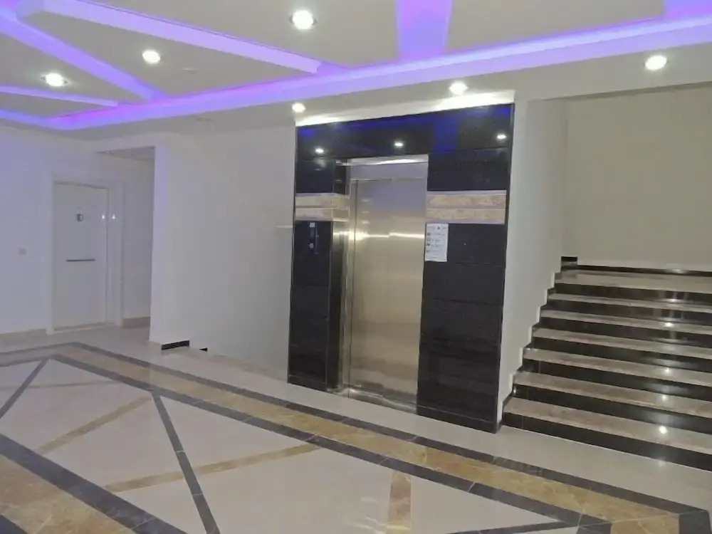 Kleopatra Apartment