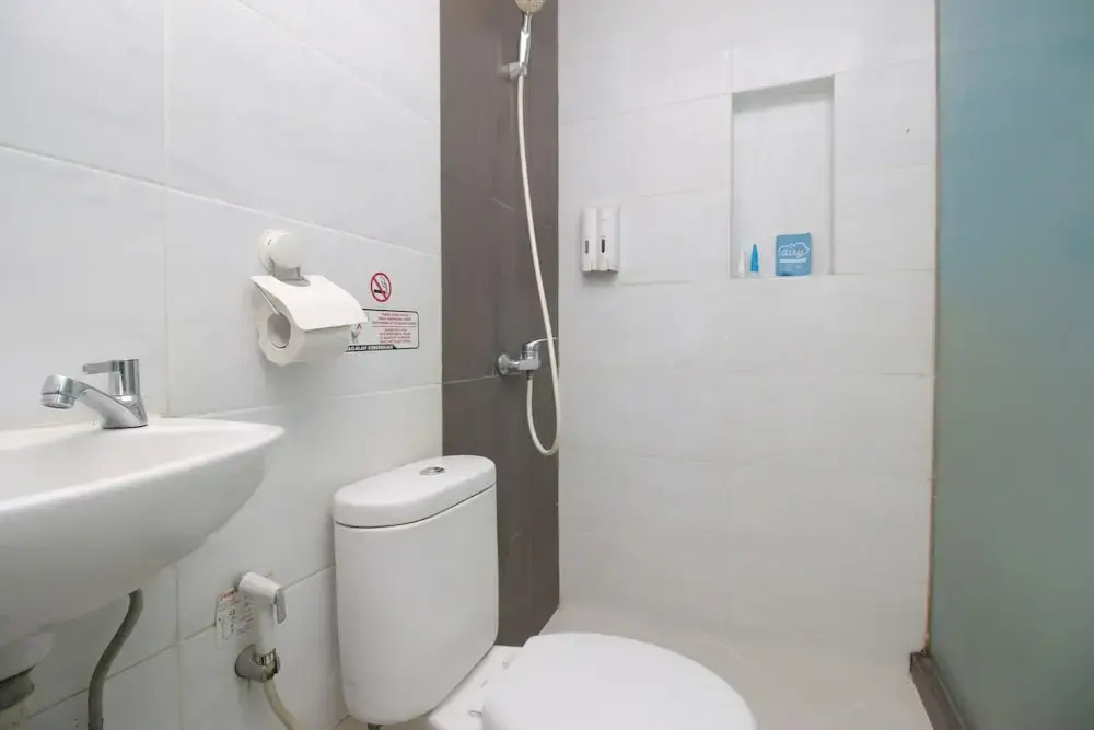 Airy Thamrin Kota Bumi 31 Jakarta