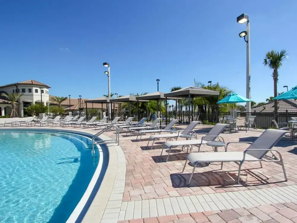 Modern Star Wars Vacation Home CG1593